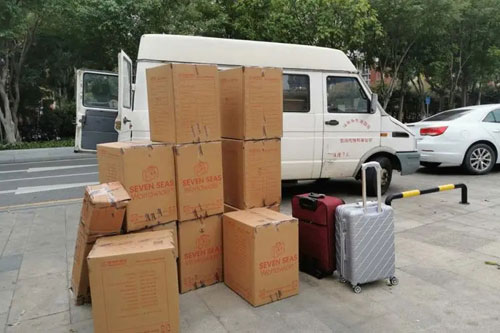 覃塘行李托运公司